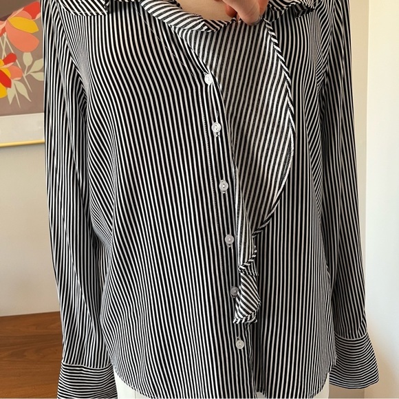 RENUAR Flowy Striped Button Down Top - Picture 3 of 7